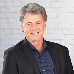 Kenneth S. Direktor